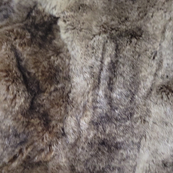 H&M Faux Fur Jacket - Picture 9 of 9